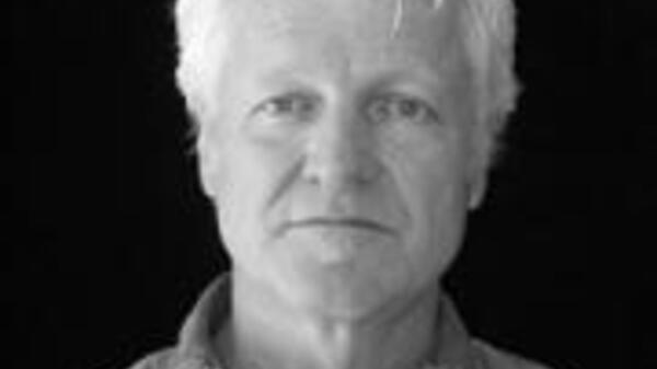 dan collins headshot